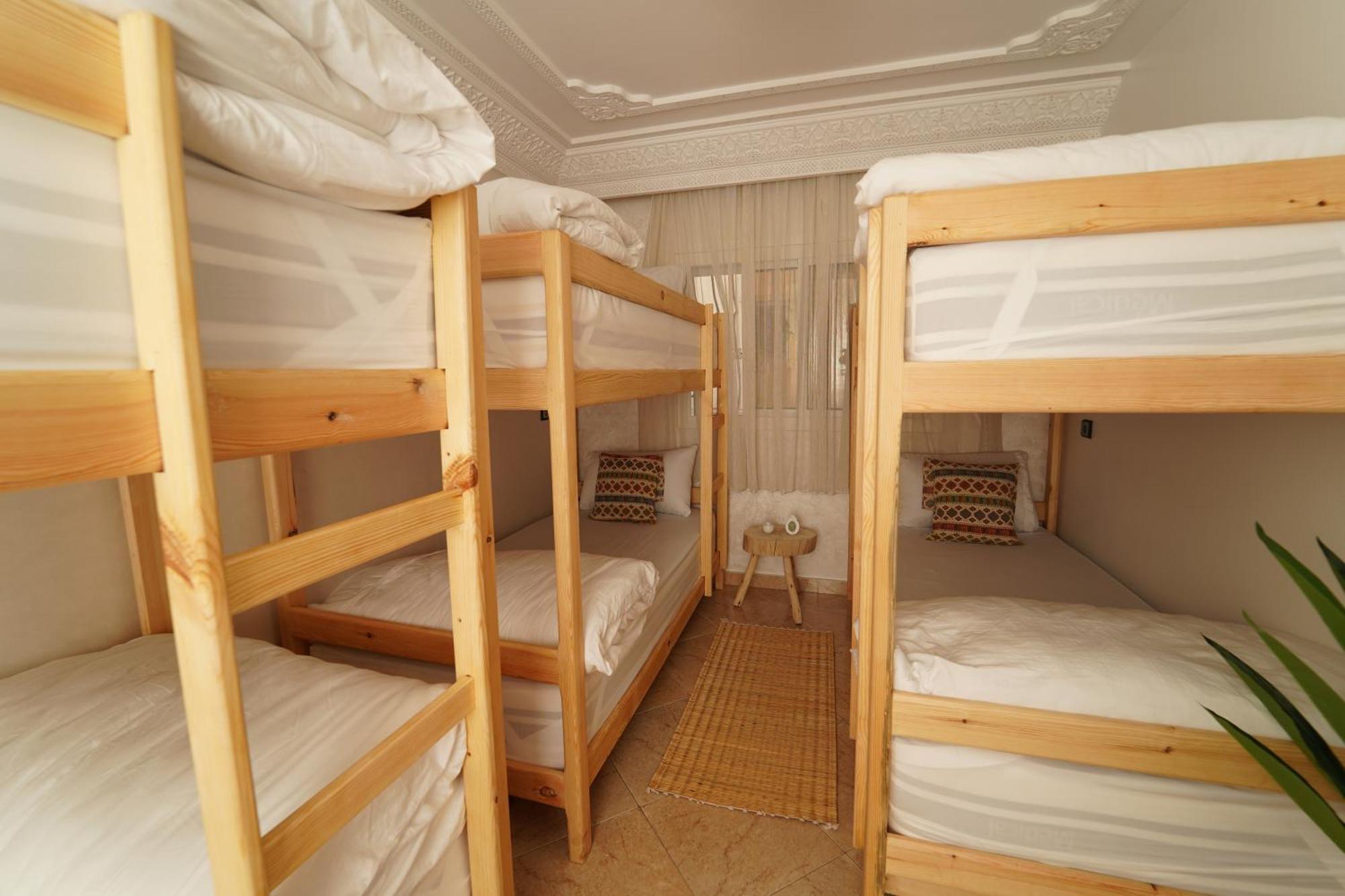Bed and Breakfast Waves Hunter Surf House Agadir Exterior foto